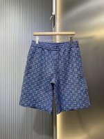 Gucci 顶级复刻 25Ss经典老花满印Logo休闲短裤 2025夏季最新款，时尚休闲，上身很有特点！吸睛而有亮点，进口原版面料，顶级印花工艺字母图案装饰Lo