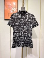 P310 范思哲。春夏新款，爆款翻领休闲衣服，甄选优质丝光棉面料，数码印花，运动休闲潮流于一身，无可挑剔的一流设计 ，版型超正，上身帅到爆，档次极高。码数:M一
