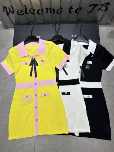 新品上线 款号:27525# #香香蝴蝶翻领短袖裙实拍图