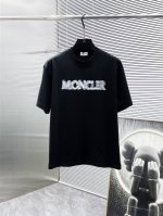 蒙口 Moncler 新款 圆领 短袖 T恤 体恤 半袖 ，高端版本！专柜定制面料 透气舒适度高，细节无可挑剔，品牌元素设计理念，体现高品质。手感细腻柔软！呈现