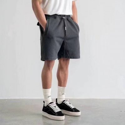 这个短裤 随便穿 洗衣机随便洗 穿旧了之后会更有感觉的 复古时尚