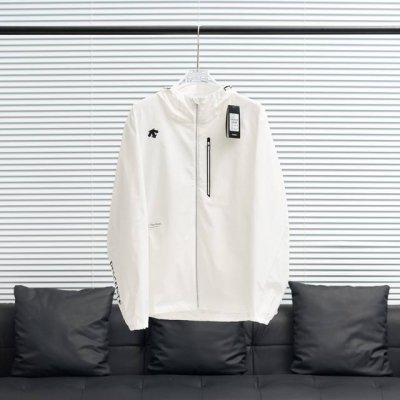 工厂p直供 descente丨迪桑特Training陈伟霆同款冰感连帽夹克 尺码 M-3Xl 配色 黑色 白色 黄色