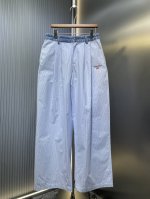 大王 顶级复刻 新款拼接条纹休闲裤 运动风春夏出街还在愁没合适 大王新款条纹，神裤必须安排！清新奶色系，与季节适配度满分牛仔拼接腰头，独特设计感脱颖而出。阔腿版