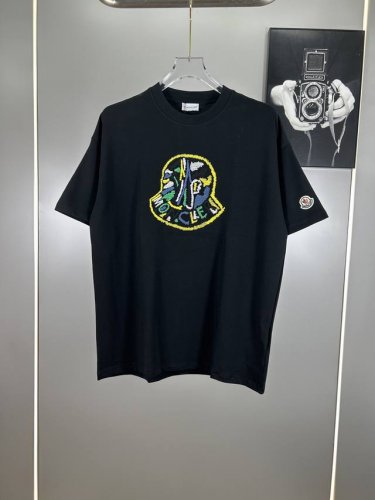 高端原版规格版本 25Ss早春新品 蒙口 Moncler刺绣Logo精致升 原版面料 官方同款 短袖T恤 定制300克同缸染面料 手感非常舒服 春夏最新砖柜同步