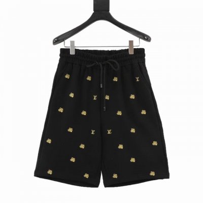 Louis Vuitton 路易威登 满印老花刺绣短裤 原版开模。定制360G毛巾面料，材料做工细节均与专柜一致。全幅Monogram 图案提花，细节版型做到与