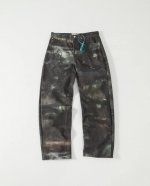 stussy Fw24 Big Ol' Jean Stenpat Camo 多口袋宽松徽标贴片休闲牛仔裤 男女同款 独创迷彩纹路 融合混凝土裂痕与丛林苔藓的Dn