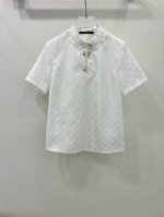 Louis Vuitto*25新款提花短袖衬衣 定制Yb进口提花材质 质感轻薄 品相十足 领口花边系扣调节装饰 增添造型层次感 通体立体四叶草字母提花肌理元素