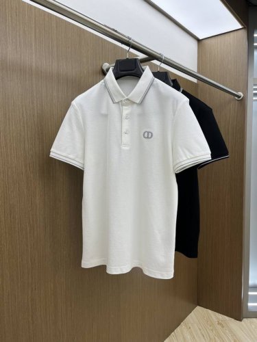cd Ss早春新款 商务休闲通勤款,渠道精品唯美主义的英式裁剪艺术尽显男士魅力风采. 25春夏 专属标识Polo衫短袖T恤 经典的翻领裁剪工艺从未停止.既不单调