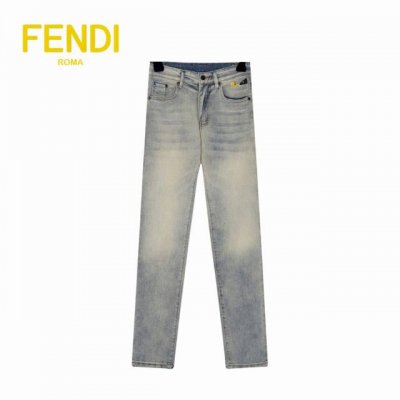 Fendi原版 款号： Fd011 上新！ Fendi芬迪24Ss海外版小怪兽刺绣国际外贸牛仔裤，时髦到飞起！ 精选进口原版水洗弹力面料，穿着体验感超绝，舒适与