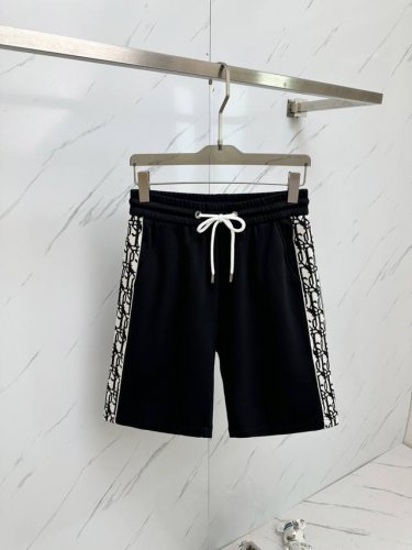 Dior 2025春夏新款提 情侣款短裤高版本 原版定制顶级面料，网红明星同款高密度面料，定制很高档、很有范儿！面料手感非常舒服 超级百搭好看的一款短裤！！三标