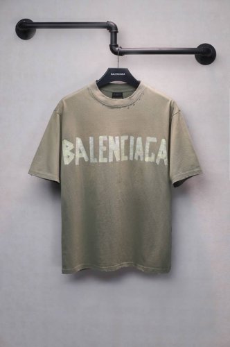 Aeniaa 25Ss美纹纸胶带短袖T恤 克重240 磨破 割烂 做旧 工艺洗水处理 椭圆机印花 数码直喷网点工艺 对位整齐 无毛边 进口环保浆料刮浆 效果立体