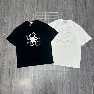 专柜还原顶级复刻版 八条腿可以抓住你的心吗？罗意威Loe*E X Suna Fujita # 今天一起踏入本季深海系列 章鱼的王国T恤一共黑白两个颜色贸易公司订