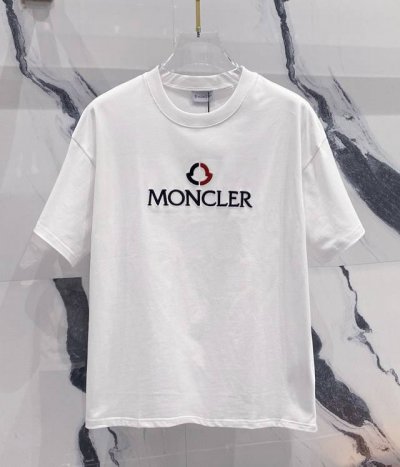 高品质 Moncler 蒙口标志性字母刺绣新款T桖！ 25Ss春夏新品，官网旗舰店同步开售，M家Loog拼色刺绣，袖口手臂章仔刺绣小标，非二次开发，原版成型，采