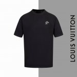 款号#Z56 lv字母别针针织短袖 louisvuitton官网一致款式 面料 仿羊毛精品纯棉针织 同缸同色织染螺纹 颜色一致 配套 三标齐全 纸板 油纸 码贴