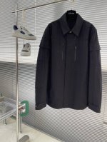 P430 -Balenciag 25Ss新款纯色单排扣拉链长袖夹克外套，宽松版型 高版本！ 码数：S.M.L.Xl. 尺码