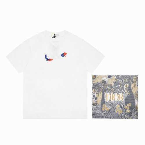 款号A05-1码数 Xs-S-M-L。Dior 迪奥 男女同款21Ss新款 涂鸦彩绘刺绣字母Cd海星贴布短袖