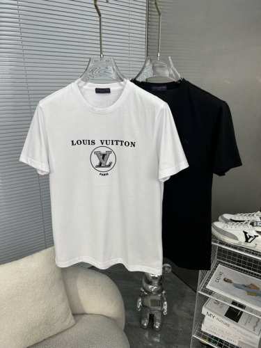 lv路易威登 2025Ss春夏高品质丝光棉短袖T恤 M-6Xl可穿至230斤 顶级原单品质，当下最新工艺要求，顶级订单要求车线做工，超级好搭配，顶级定制，搭配整
