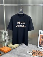 Lv 25S新款潮牌T恤.男女同款～高温立体烫画工艺.立体感满满.定制230G纯棉面料.质感极好.舒适透气.微扩版型设计.舒适百搭～码数：S-3Xl微扩版型！