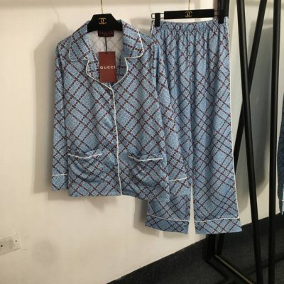 款号20252066 Gucc*新款家居风睡衣套装，马衔扣格子印花翻领长袖衬衣+松紧腰阔腿长裤，蓝色，Sml， M码；肩宽39，胸围98，袖长60，衣长67；腰