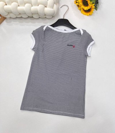 Miumi*25春夏新款 条纹字母小帆船Logo短袖T恤丨独家Yb开发！高版出品！真的大推荐，太好穿了舒服好搭！领口的设计别出心裁，红色的小帆船刺绣非常精致，真