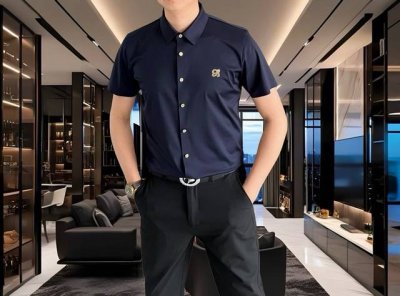 l*Ewe 罗意葳2025早春新款男士原单休闲短袖衬衫 官网同步发售 简洁时尚百搭 高端品质无缝切割包边 烫印Logo设计 定制进口锦氨天丝棉面料 弹力大 不起