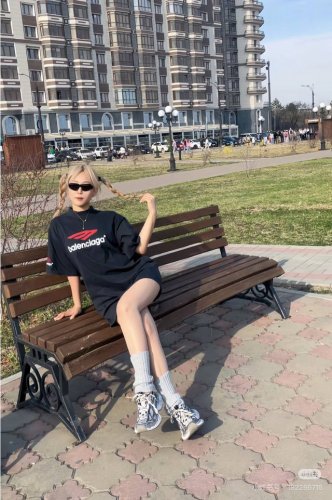 资讯 顶级版本 Balenciaga 巴黎世家M字Logo刺绣短袖T恤