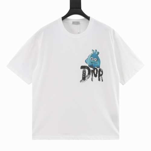 Dior迪奥24Ss夏季新款圆领短袖T恤 260克重磅高端纯棉双纱面料，手感质感都极完美！修身裁剪设计干净利落！时尚又好看！走线做工非常精致！版型效果超赞！而且