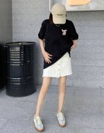 Burberry 巴宝莉兔子米老鼠小标字母印花短袖 上身图