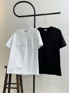 款号Xb67 moncler蒙口立体字母Logo刺绣圆领短袖 情侣同款 全套包装 三标齐全 区别市场通货 随意对比 纯棉280克高克重32支双纱 不起球 不褪色