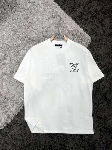 Louis Vuitton*路易威登 衣长