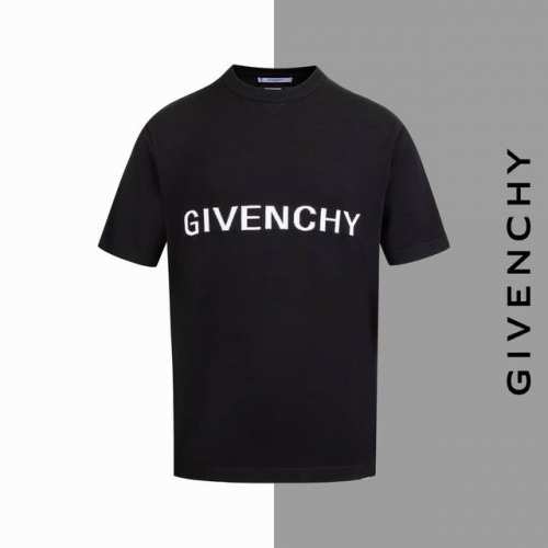 款号#Z29 纪梵希字母大标圆领针织短袖 Givenchy官网一致款式 面料：仿羊毛精品纯棉针织 同缸同色织染螺纹 颜色一致 配套：三标齐全 纸板 油纸 码贴包
