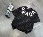 潮牌 prada普拉达满天星情侣款短袖T恤！ ：240G双纱潮牌专用棉，纹理清晰，质感满满，同缸定染1×1无色差精密纯棉螺纹，层搭叠穿，自留好货，强烈推荐~所有