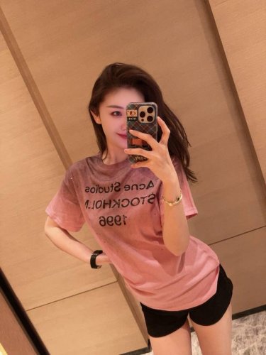 Acne Studios 1996扎染烫钻圆领短袖T恤 款号：25673703233 颜色：白色 粉色 尺码：均码 80-125斤