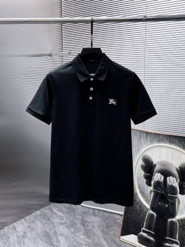 巴宝莉 小刺绣 2025夏季男士新款翻领短袖polo衫 定制面料 透气舒适度高 细节无可挑剔 品牌元素设计理念 体现高品质 手感细腻柔软 呈现休闲裁剪 上身版型