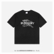 Burberry 博柏利 24Ss 速写线条战马刺绣短袖 面料采用260克重精梳棉，定制32支1*1螺纹，成衣两遍水洗处理，面料舒适亲肤无异感，定制定染面料，