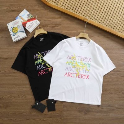 品牌：始祖鸟 Arcteryx 尺码：M-L-Xl-Xxl-Xxxl 颜色：白色-黑色 类型：男士运动速干T恤 材质：230克运动户外科技棉 领型：落肩款圆领