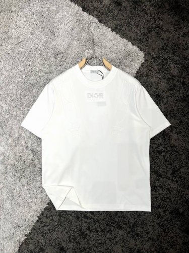 Dior*迪奥 衣长
