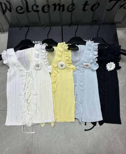 新品上线 款号:27395# #香香山茶花绑带背心实拍图