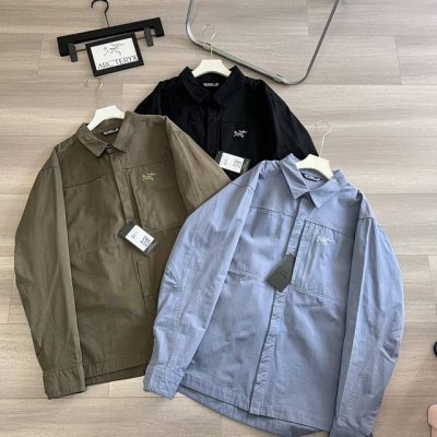 原版入手打版1:1！Arc'teryx 始祖鸟 官网同款三色Cronin Cotton Overshirt 弹力纯色小Logo翻领衬衫夹克外套男女同款 拼接裁剪