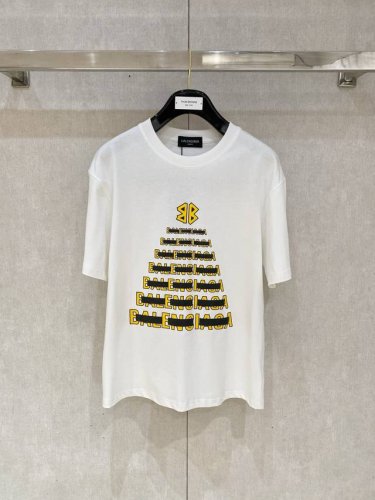 市场有仿版认准工艺和面料 25Ss巴黎家纯棉最新面料 最高版本 胸前字母发泡图案直喷工艺经典标识图案Logo时尚简约潮流短袖，最顶级的品质专柜原单短袖，顶级制作