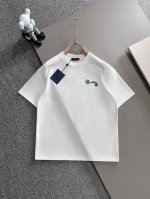 Louis Vuitton* 2025春夏款上新 原高版本 驴家Lv 面料采用270克高密度纯棉 不变形 不缩水 工艺介绍：双线走位 胸前采用进口绣花机刺绣绣＋