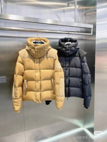 burberry. 脱袖二代 黑色卡其色 Sml. Xl. Xxl码