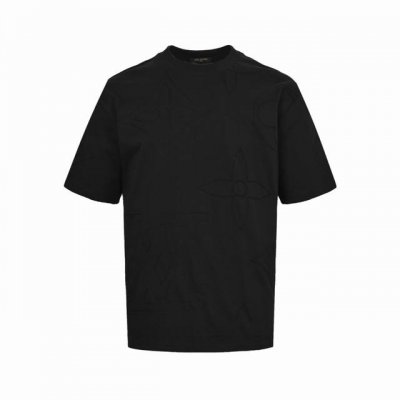 louis Vuitton 路易威登 25Ss 全幅老花刺绣短袖 工艺说明:采用细支数纱线织造，使得面料质地轻薄，透气性好，穿着舒适。经过精梳处理，去除杂质和短