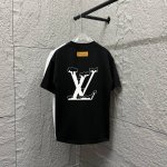 LV 路易2025春夏新款 胸前经典字母刺绣 后背大V字母印花 短袖T恤 定制双纱平纹纯棉面料 男女同款 颜色 黑色 白色 尺码 S 90-130斤 M 120