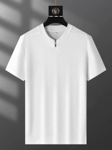 p200 Ss Prada 2025 圆领短袖T恤打底衫 元素性的Logo徽章凸显休闲时尚魅力,依然独领时尚风骚.内搭好伴侣… 客供高支弹力针织100%液氨空气