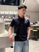 古奇 高端货商务 白领 单位人士必入单品！ 休闲商务翻领短袖，科技面料，体感非常棒，手感顺滑质感很棒！弹性好，无任何束缚感，面料自带透气网孔，吸湿排汗，速干保持