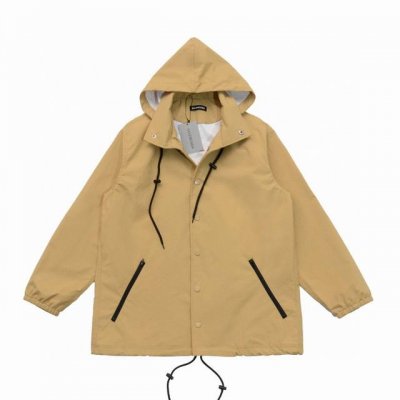 不下架放心推 顶级复刻版本 Balenciaga 巴黎世家Blcg经典款后背印花防水防风冲锋衣外套 款号：639801 面料: 定制防水防风面料，帽子可收 全套