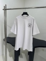 *新品Institutional Hoodie大廓形印花T恤 棉质水洗针织面料 正面和背面饰以Institutional艺术作品印花 洗水做旧 男女同款 推荐入