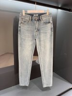 新品 2025Ss春夏新品 pr 经典五袋牛仔裤 代工厂p出品 春夏新品 日本丹宁牛仔布 质地柔韧有型 穿着舒适 裤型很赞 重工洗水 手工打磨纹理 呈现自然做旧
