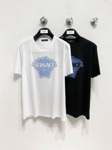 范思哲 2025新款原单男士休闲打底短袖T恤 高端定制 高版本 时尚百搭爆款宽松版型原版进口420克双股纯棉面料 螺纹袖口.领口衣摆 手感超柔软细腻 穿着亲肤舒